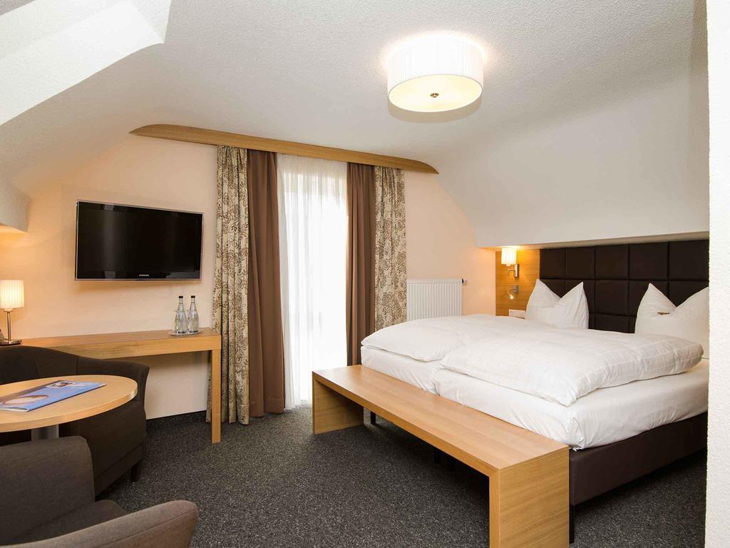 Hotel Neckartal Kongen Bilik gambar